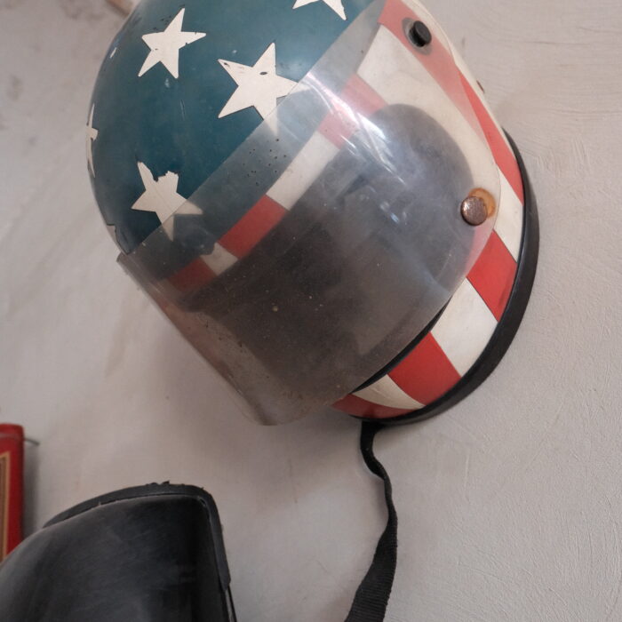 an example of mario's art and motorbikes